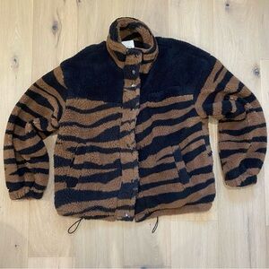 Thread & Supply | Brown and Black Sherpa Jacket 🤎
